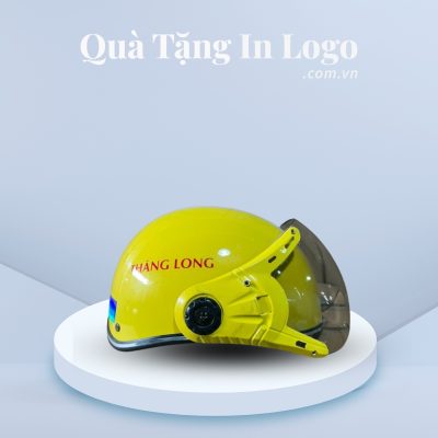 mu-bao-hiem-qua-tang
