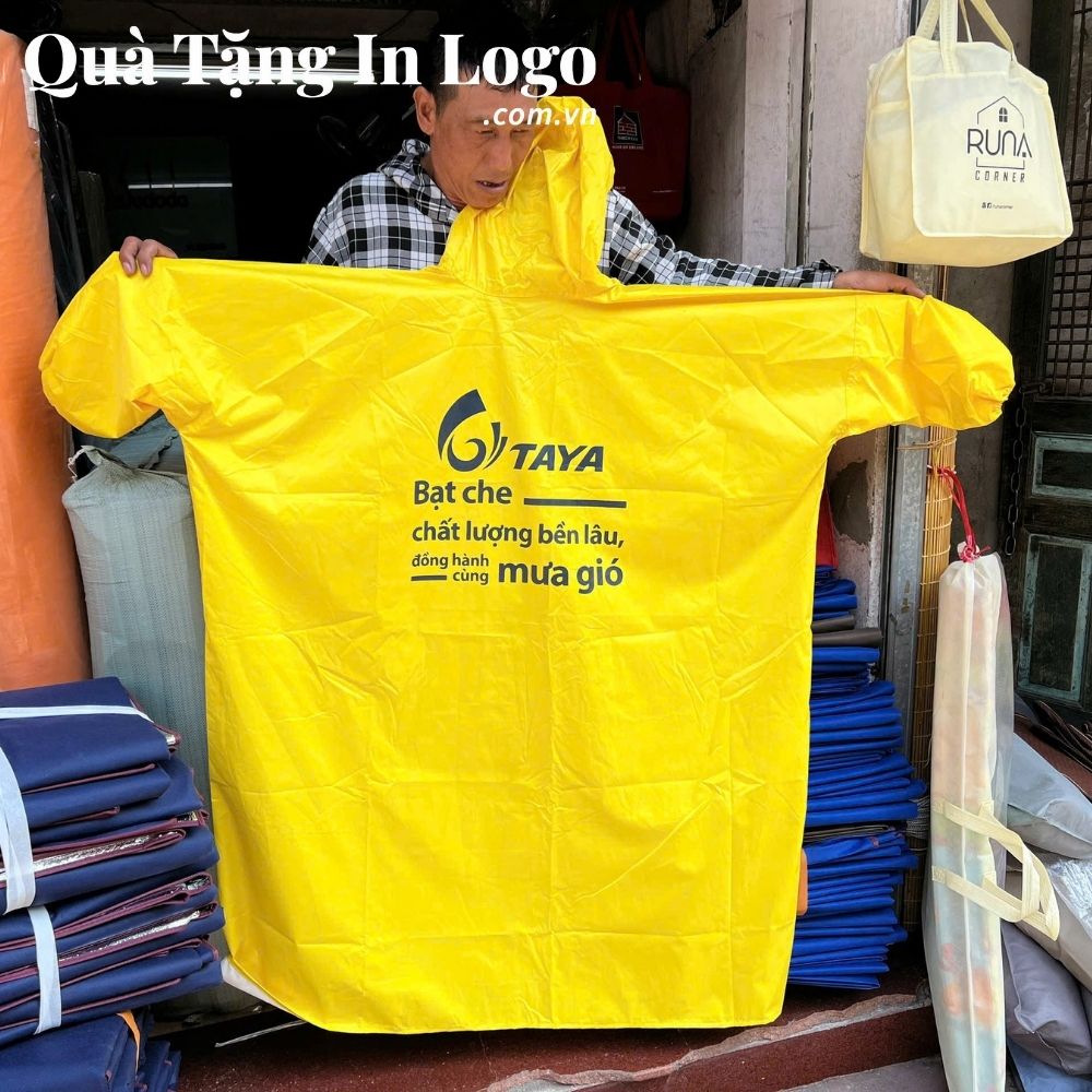 Áo mưa in logo quà tặng