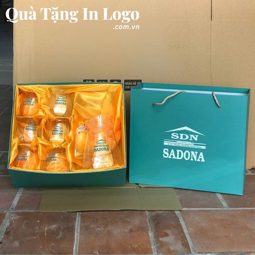 Bộ bình cốc thủy tinh in logo quà tặng