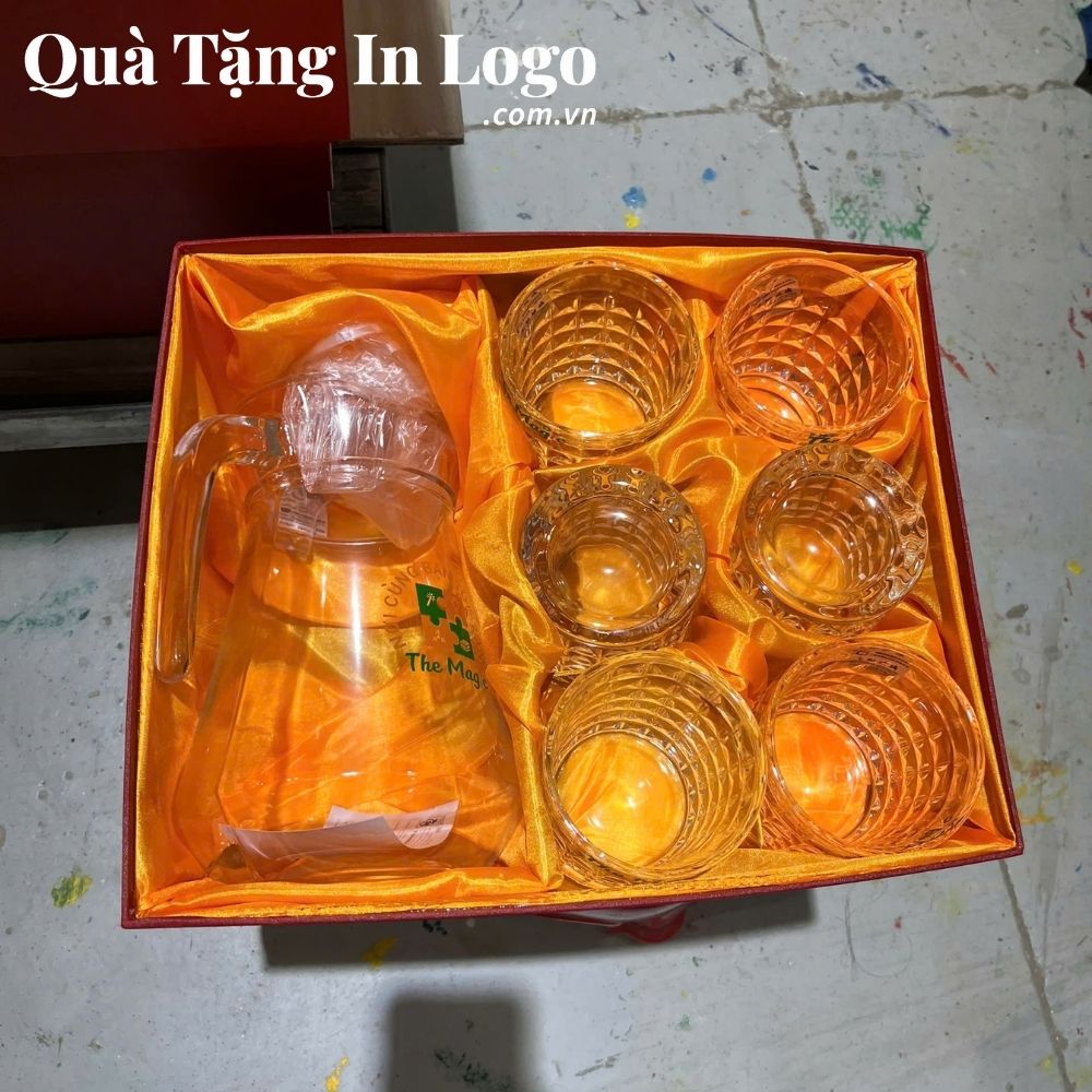 Bộ bình cốc thủy tinh in logo quà tặng