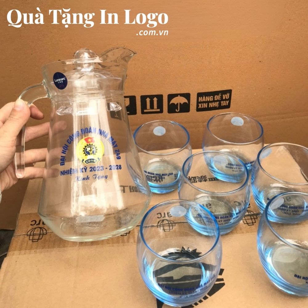 Bộ bình cốc thủy tinh in logo quà tặng