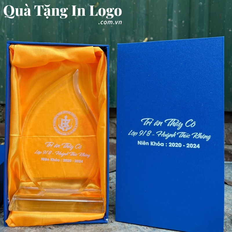 Kỷ Niệm Chương Quà Tặng In Khắc Logo - Ảnh 49