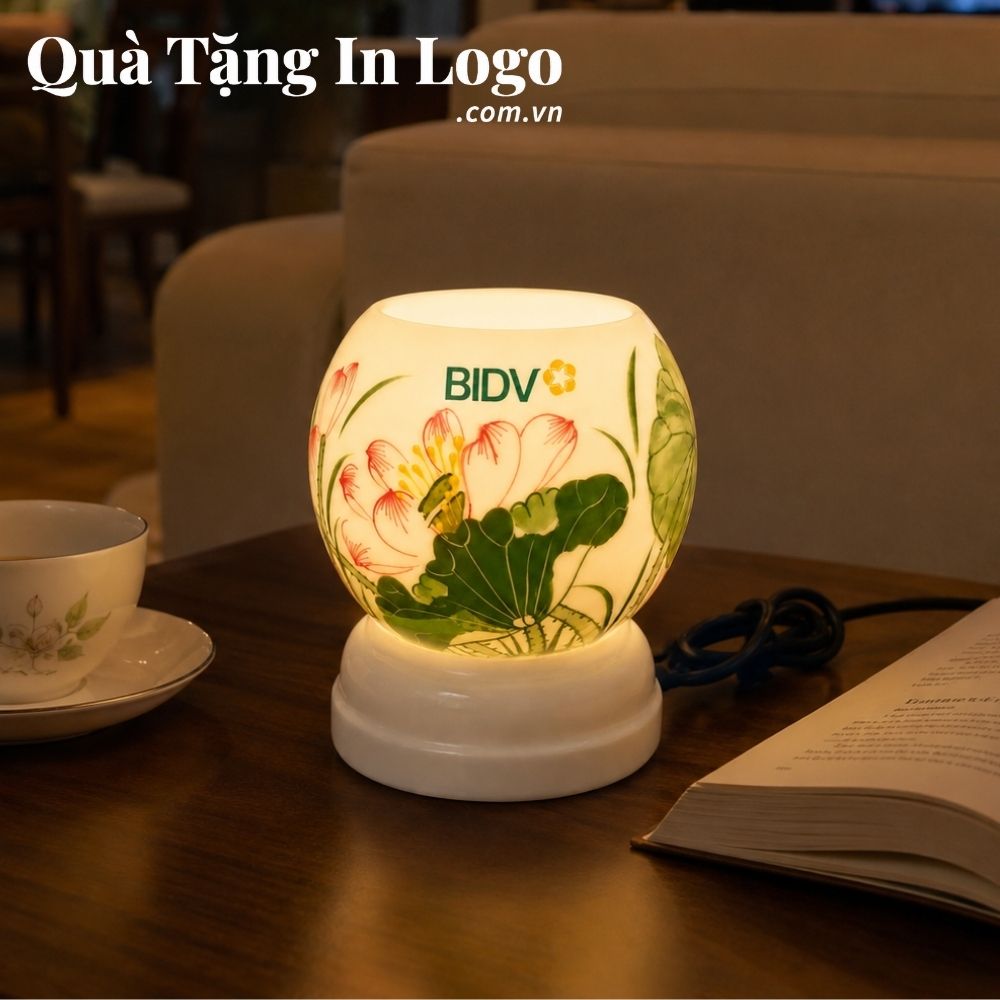 Đèn xông tinh dầu in logo quà tặng