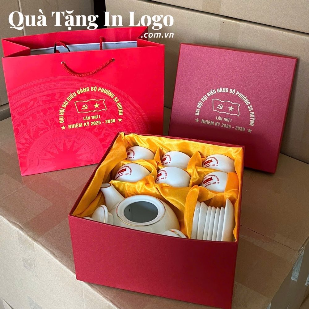 Quà tặng Đại hội in logo