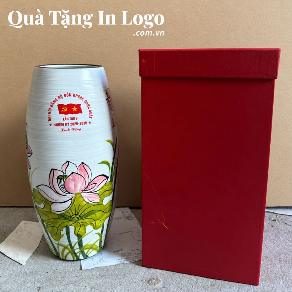 Quà tặng đại hội in logo