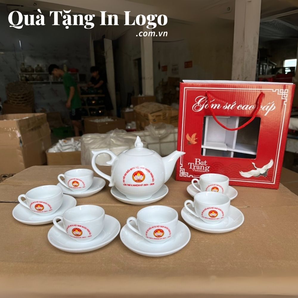 Quà tặng Đại hội in logo