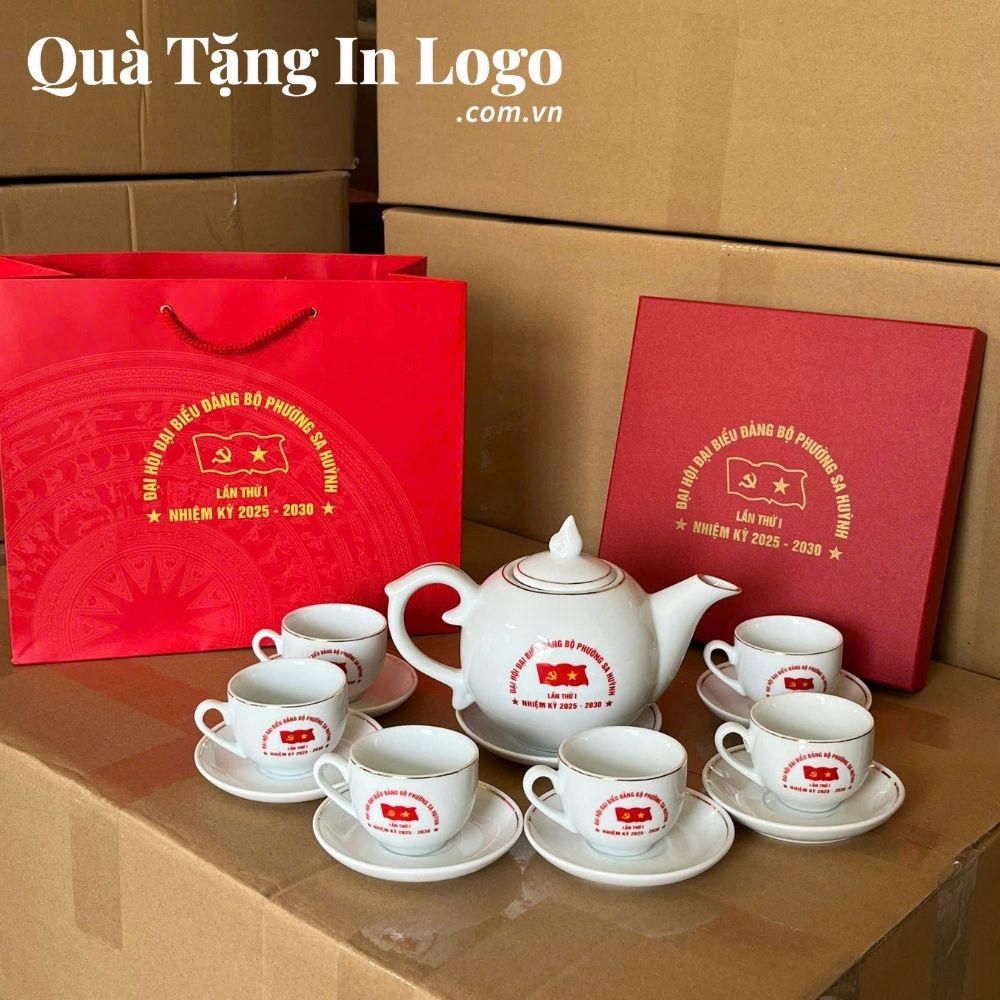 Quà tặng đại hội in logo